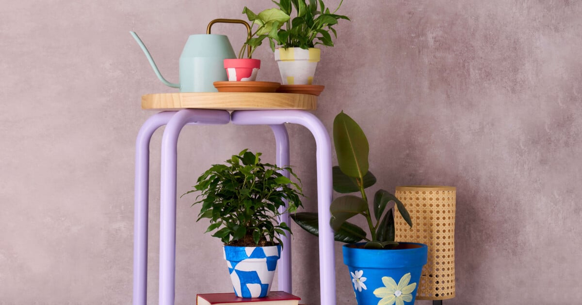 DIY TerracottaTöpfe bemalen Farbe für den Frühling!
