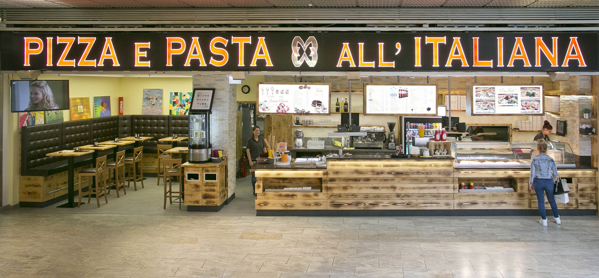 Italian cuisine Pizza e Pasta at EUROPARK Salzburg